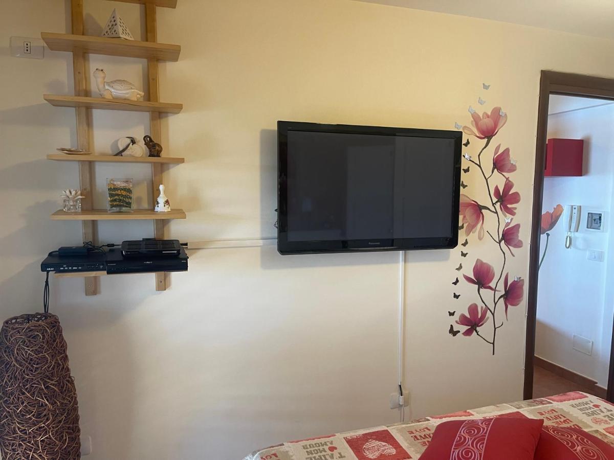 Ferienwohnung Casa Vacanze Cuzari Letojanni Exterior foto